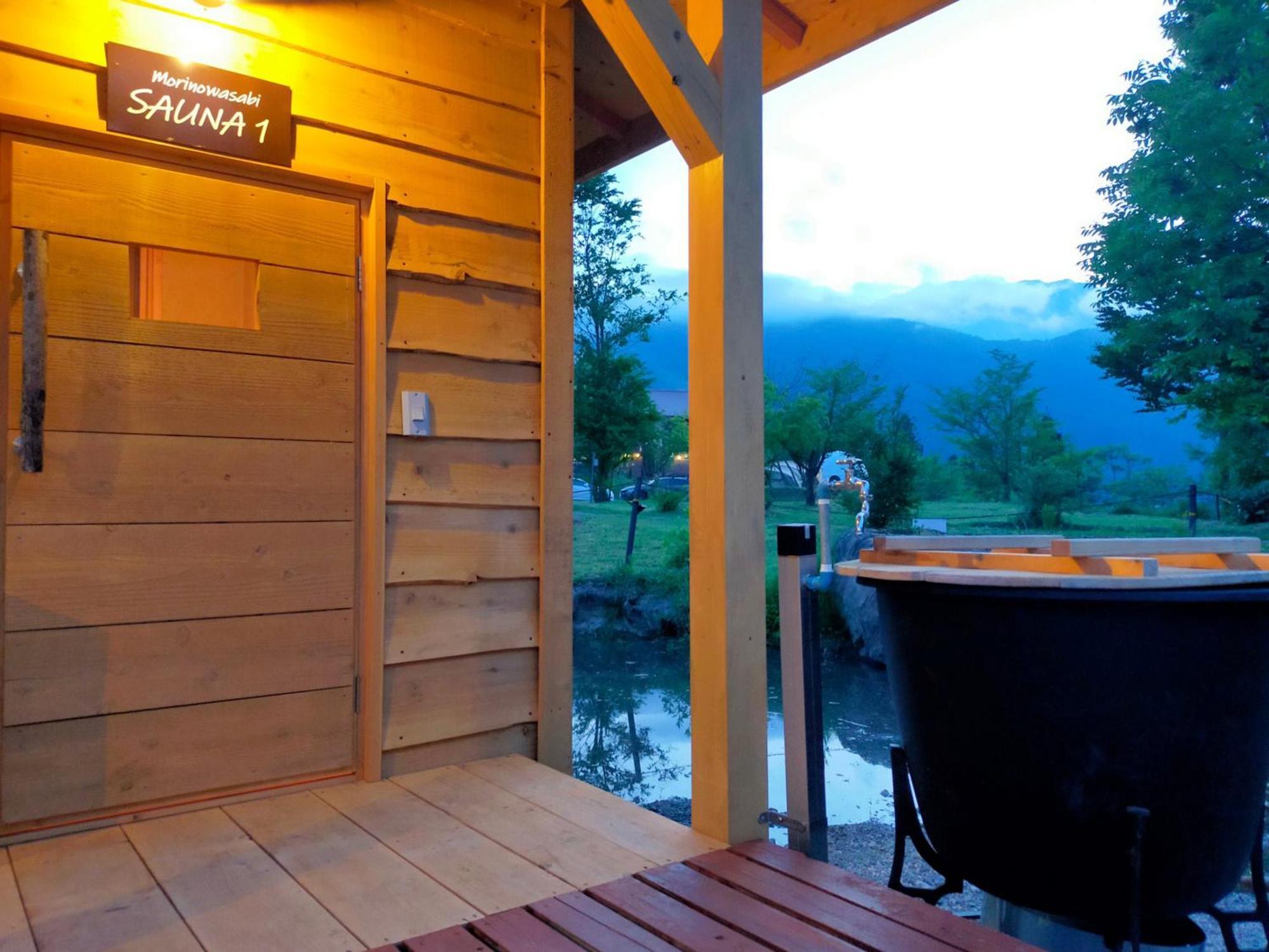G-4 Gramping Sauna 白馬森のわさび農園 Luxury tent *